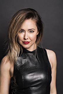 How tall is Lindsey McKeon?
